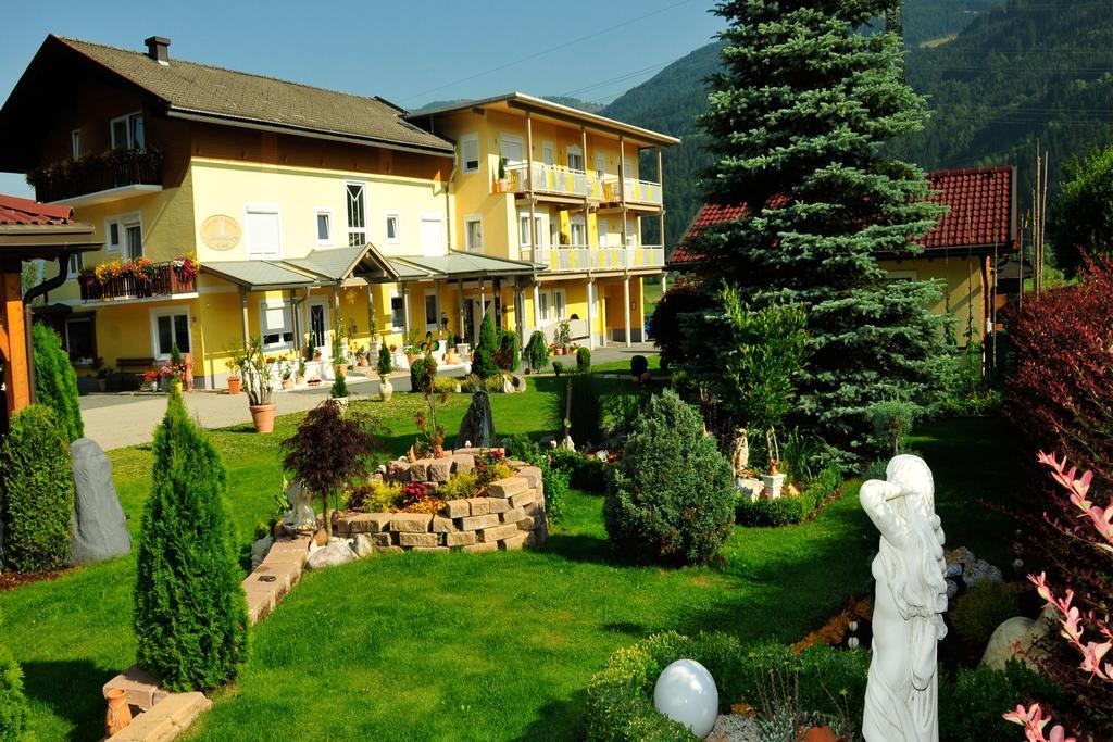 Hotel Garni Zerza Tropolach Exterior photo
