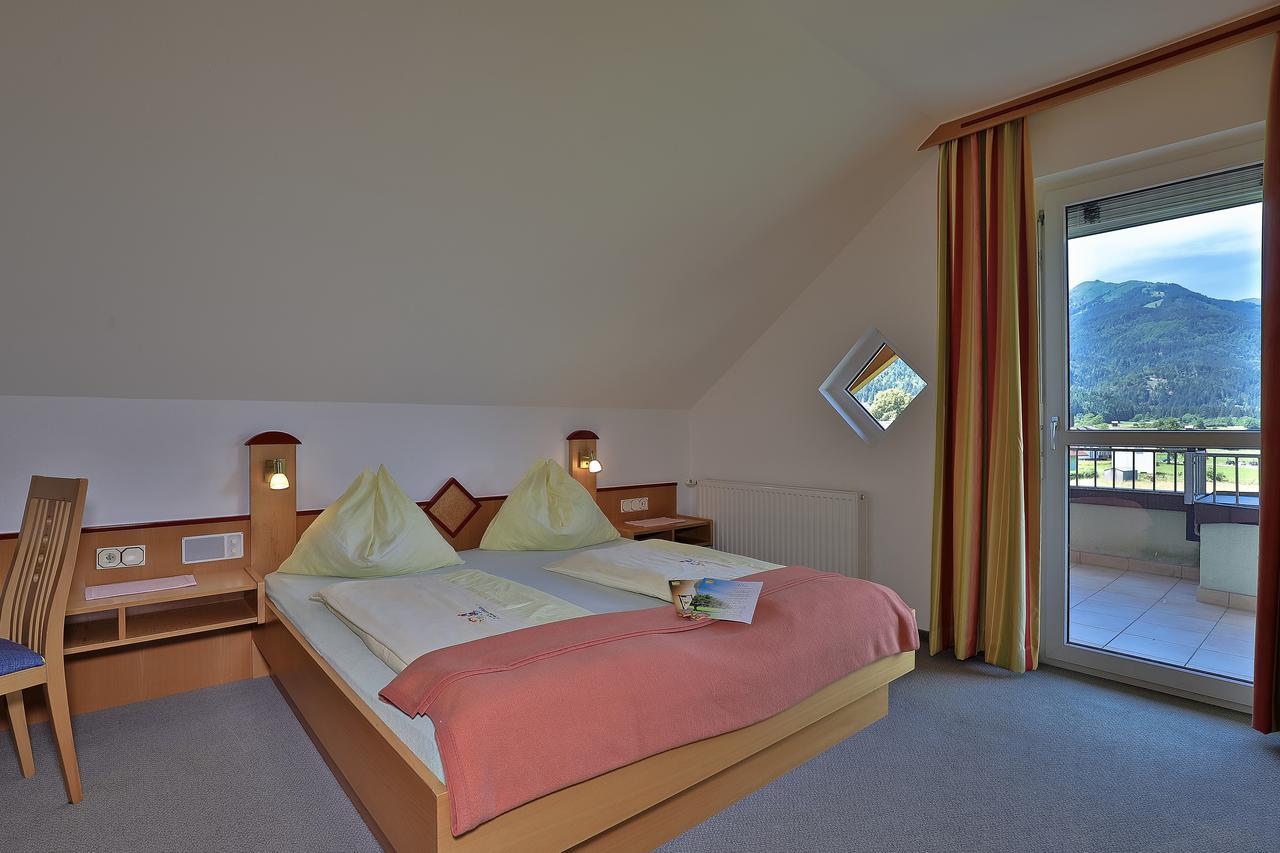 Hotel Garni Zerza Tropolach Exterior photo