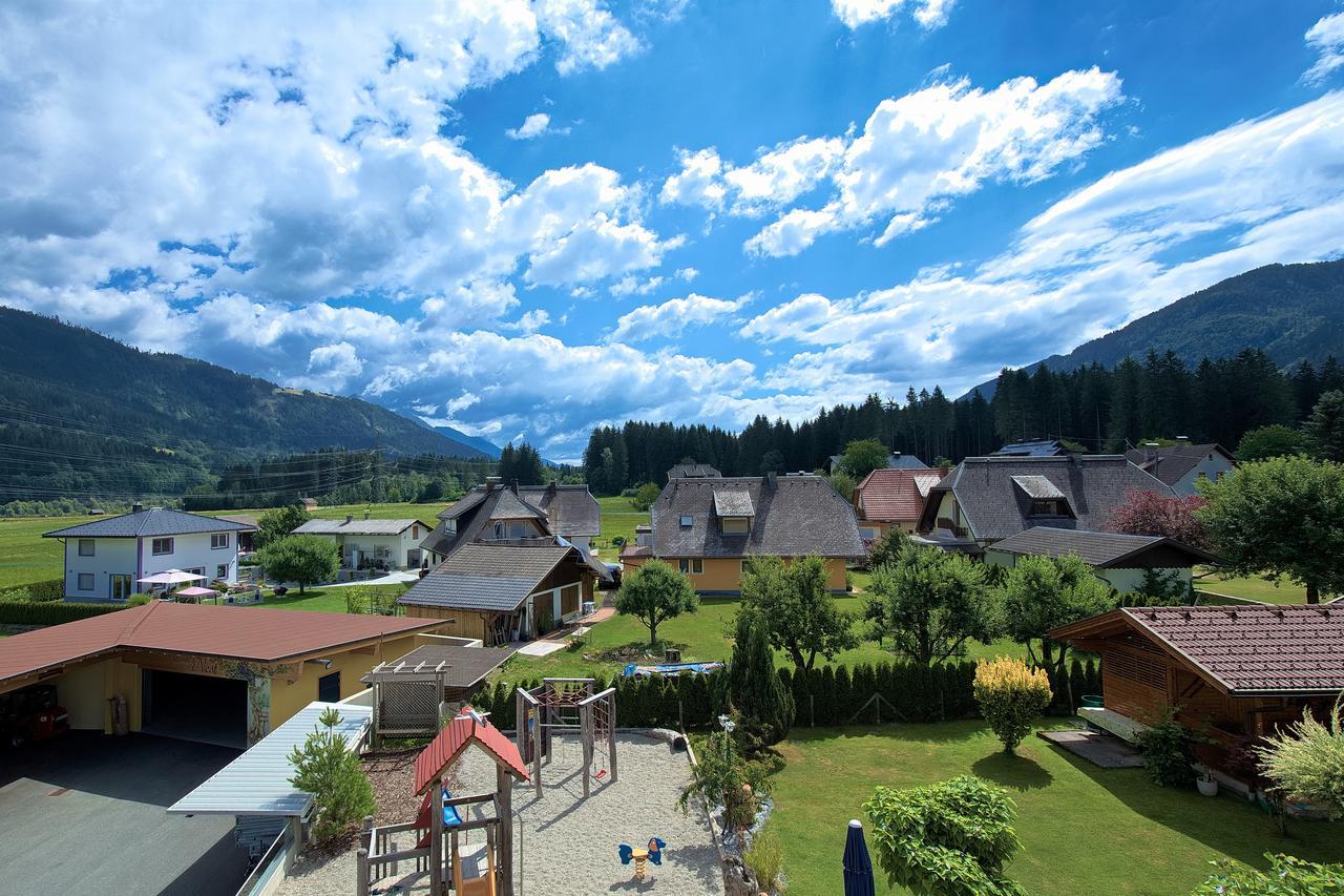 Hotel Garni Zerza Tropolach Exterior photo