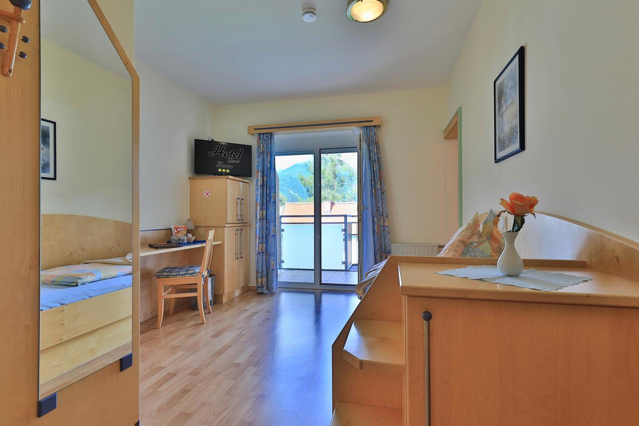 Hotel Garni Zerza Tropolach Exterior photo